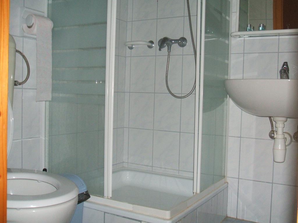 Hotel Margareta Panzio Zomba Zimmer foto